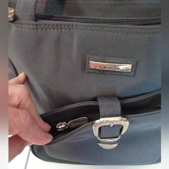 Chenson gray microfiber shoulder bag NWT has a zipper pocket in front - Picture 6 of 9